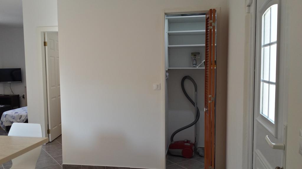 Abba Apartment Sveti Lovreč Pazenatički Εξωτερικό φωτογραφία